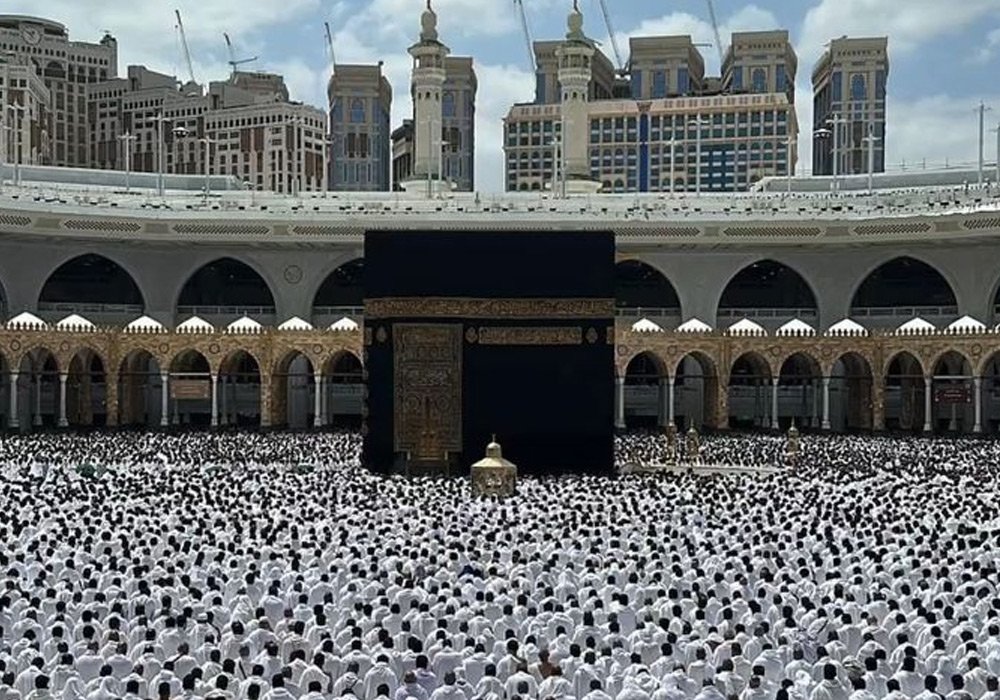 Difference Between Hajj and Umrah 1